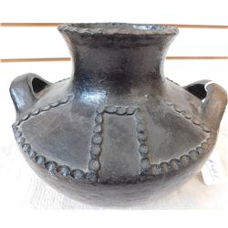 Navajo Lugged Olla