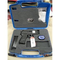 Sig Sauer #P239 40 Cal. S & W Pistol w/Case & 2 Clips S# SA-488913