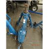 Image 1 : Tronair 5 Ton Cap Portable Jack