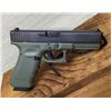 Image 2 : Glock 22 Gen 4 Battle Field Green .40 S&W 3 mags