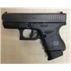 Image 1 : Glock 26 Gen 4 with 3 mags and back straps