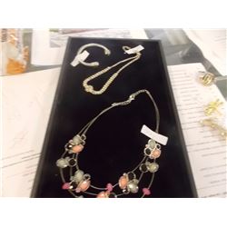 BRACELET & 2 NECKLACES - METALIC TWIST WITH BLACK GEMS ON ENDS BRACELET- CLEAR CHOKER AND FLOATING N