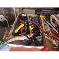 BOX MISC TOOLS AND HARDWARE