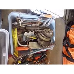 BOX OF ASSORTED TOOLS