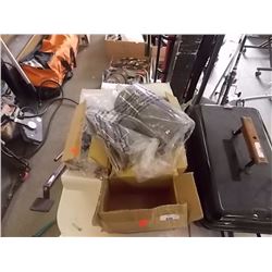 LIGHT FIXTURES - NEW IN BOX - WALL MOUNT - 4 TTL