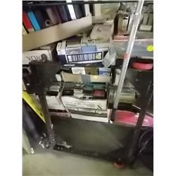 ADJUSTABLE CART ON WHEELS