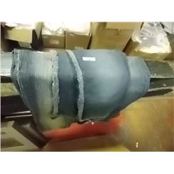 LADIES JEANS - NEW OKNY (28) - NEW ANTIH DENIM (27) - NEW TREE HOLD (5) = 3 TTL