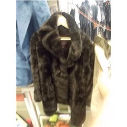 JACKET - REITMAN FUR  - MADE IN CANADA
