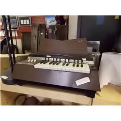 VINTAGE ELECTRIC ORGAN