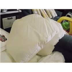 FEATHER DUVET COVER - DOUBLE - WITH COVER