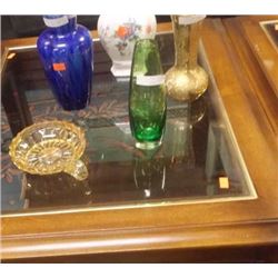 AMBER GLASS DISH AND GREEN VASE