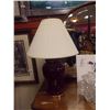 Image 1 : 2 BURGANDY TABLE LAMPS