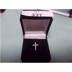 PENDANT - 14K WHITE GOLD - .35CT (11) ROUND FACETTED DIAMONDS WITH BRILLIANT CUT -  - INCLUDES CERTI