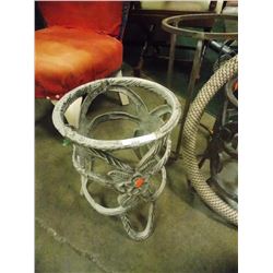 WROUGHT IRON PLANTER STAND - FLOWER DESIGN