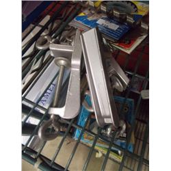 CLAMPS - 2-WAY CLAMPS - 3 TTL