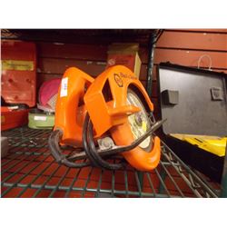 CIRCULAR SAW - B & D