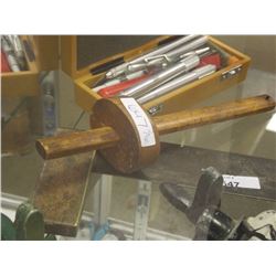 VINTAGE SQUARE & VINTAGE CIRCLE