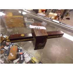 VINTAGE WOODEN SCROLL