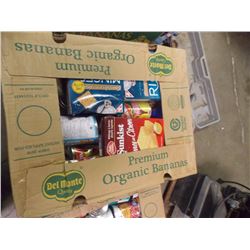 APPLE BOX OF ASSORTED FOOD