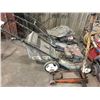 Image 1 : LOT OF 2 LAWN MOWERS AND A HYDRAULIC JACK