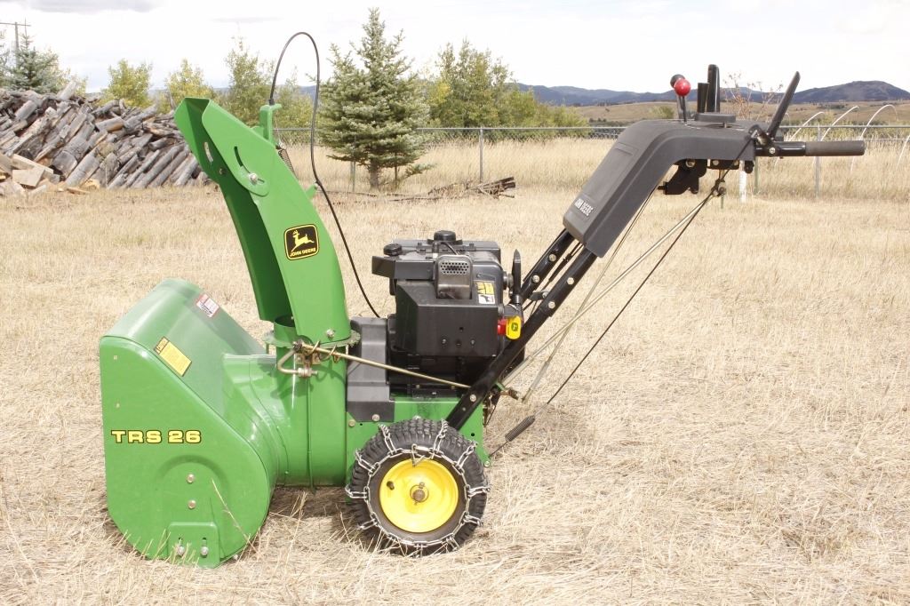 John Deere TRS26 Snow Blower