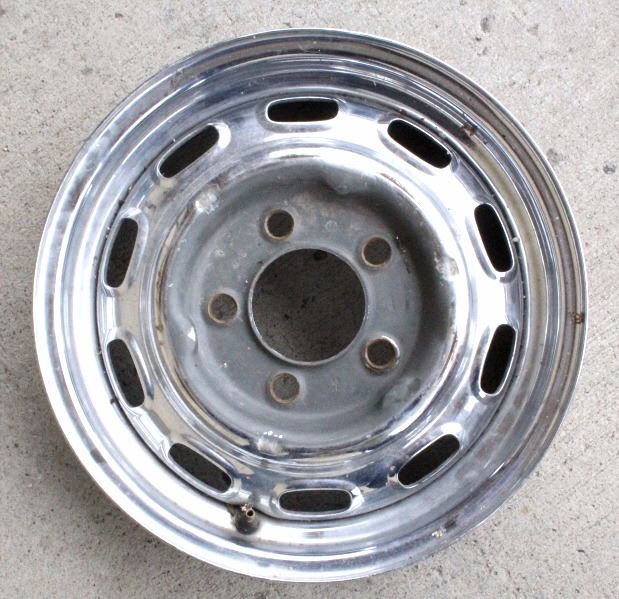 1969-1970 VW Karmann Ghia Chrome Rims & Tires