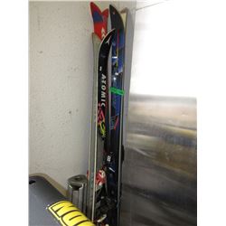 3 Pairs Downhill Ski's