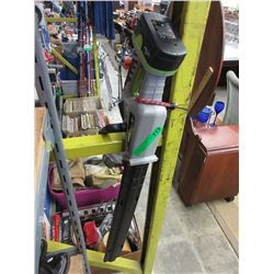 Earthwise cordless hedge trimmer