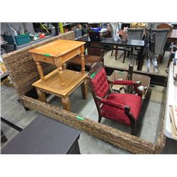 Queen size rattan bedframe