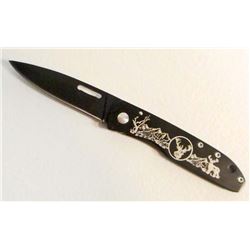 BLACK AND SILVER DEER FOLDING KNIFE