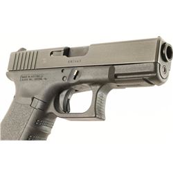 Glock 23 .40 S&W SN: KNZ663