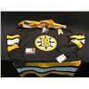 Image 1 : LOT OF BOBBY ORR COLLECTABLES INC: BOBBY ORR SIGNED (WITH C.O.A.) BOSTON BRUINS JERSEY
