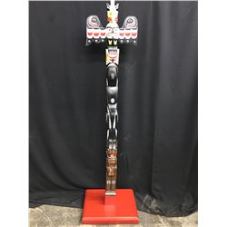 BEAUTIFULLY CARVED AND PAINTED 4 FIGURE LONG HOUSE 82" TALL TALKING POLE BY NAMGIS NATION ARTIST