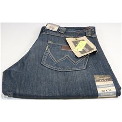 NEW MENS WRANGLER RETRO STRAIGHT LEG JEANS SIZE