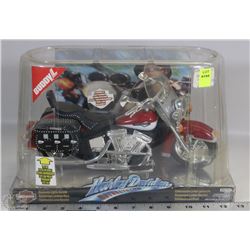 HARLEY DAVIDSON MOTORCYCLE W/ LIGHTS AND SOUND