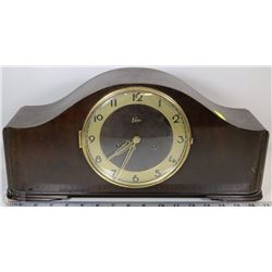 EMES 1940'S MECHANICAL MANTLE CLOCK WITH KEY