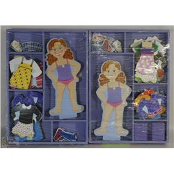 MAGNETIC DRESS UP DOLLS 2 SETS
