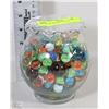 Image 1 : JAR OF VINTAGE MARBLES