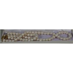 MOTHER OF PEARL NECKLACE AND BRACELET SET