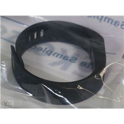 FITBIT WATCH COMES WITHOUT CHARGER