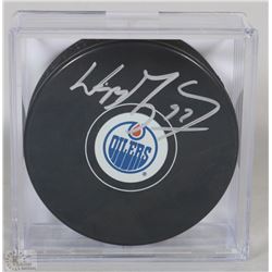 WAYNE GRETZKY SIGNED EDMONTON OILERS SIGNED PUCK