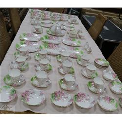88PC ROYAL ALBERT ' BLOSSOM TIME' RARE ENGLISH