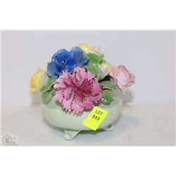 ROYAL MALBURN ENGLISH FLOWER ORNAMENT