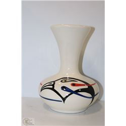 VINTAGE NATIVE ART POTTERY VASE HAND PAINTED BY