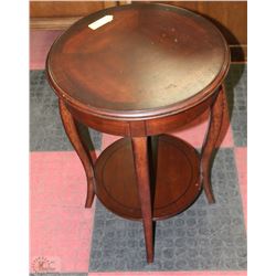ESTATE WOOD END TABLE ON CHOICE