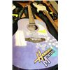 Image 1 : HANNA MONTANA PURPLE ACCOUSTIC GUITAR IN BAG CASE