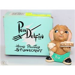 PENDELFIN MADE IN ENGLAND "SCOFFER"