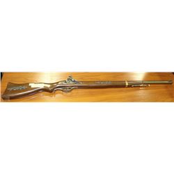 VINTAGE  REAL LIKE LOOKING 39" RIFLE ORNAMENT