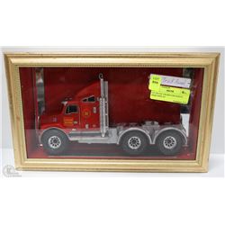 CN TRUCK AWARD FOR SAFETY . SEMI DISPLAY