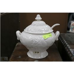 ELECTRIC SOUP TUREEN